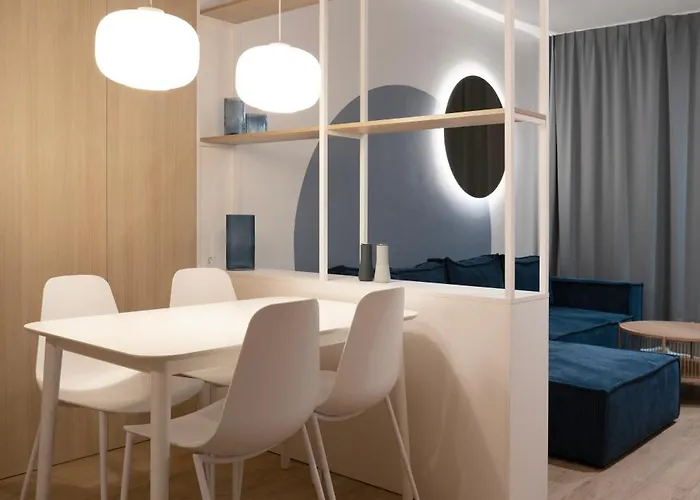 Seaside Garden Blue * Свиноуйсьце